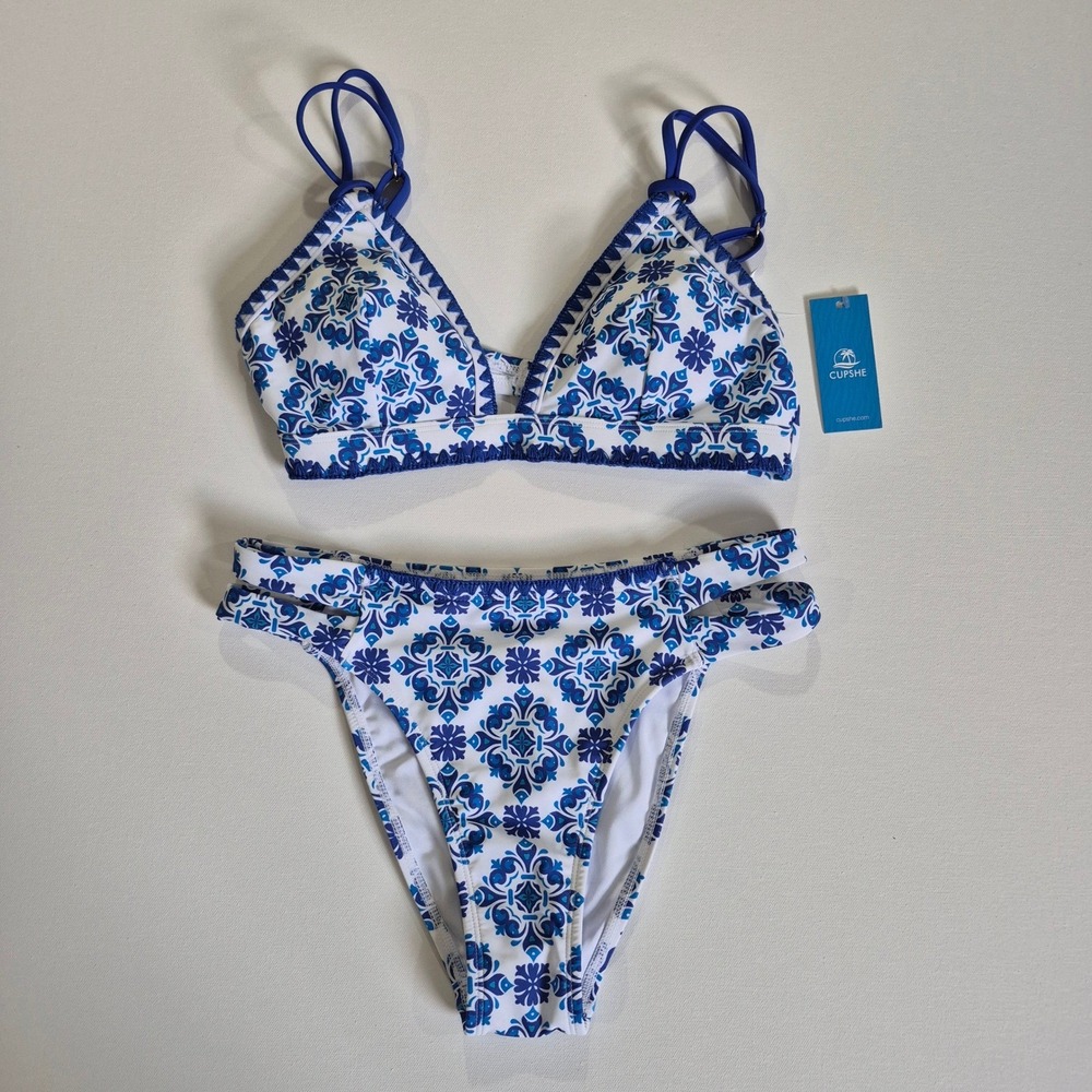 Cupshe Blue White‎ Tile Print Triangle Bikini Set New With Tags Cut Out Bottoms